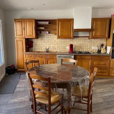 بيت للعطل Pierre De Maille 86260 Maison